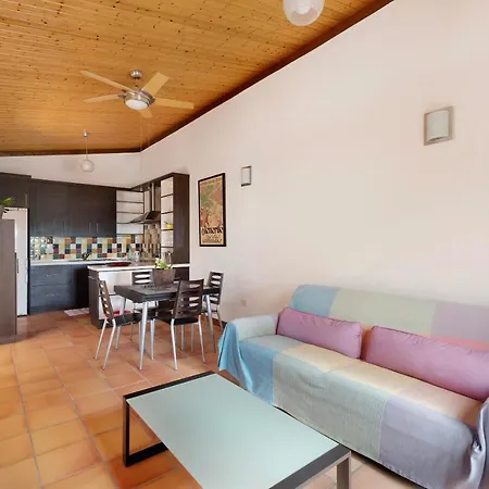 度假居 La Calabacera Casa Amarilla By Paramount Holidays 吉亚德索拉