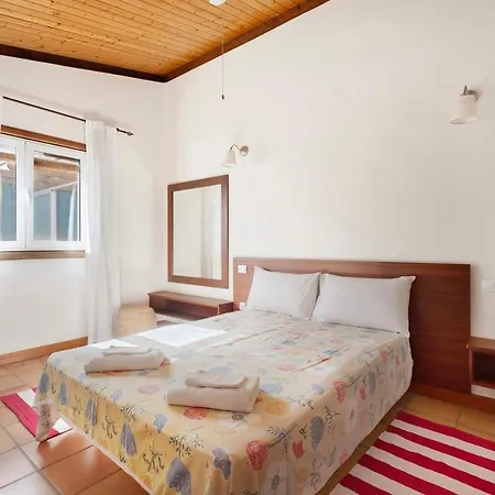 La Calabacera Casa Amarilla By Paramount Holidays * Guía de Isora