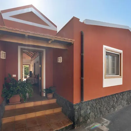 La Calabacera Casa Amarilla By Paramount Holidays * Guía de Isora